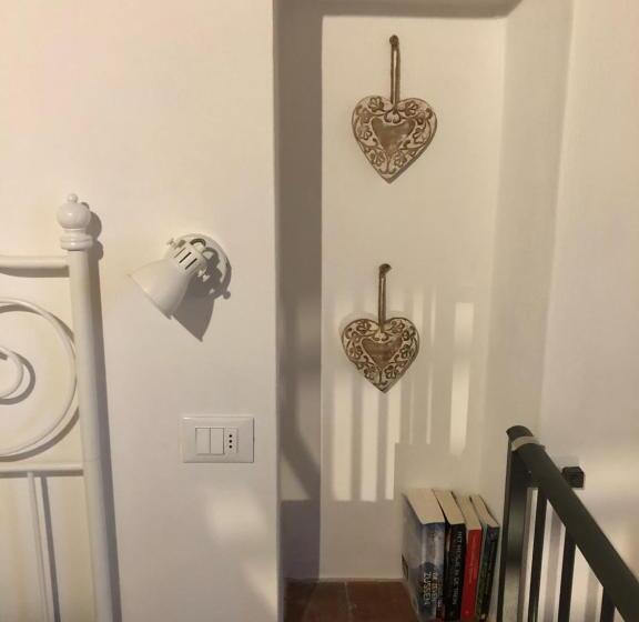 In Piazza Casale Marittimo