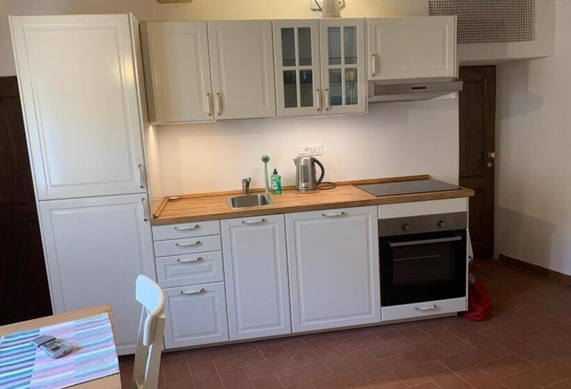 In Piazza Casale Marittimo