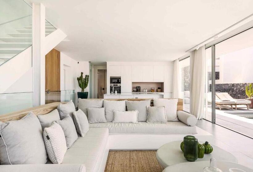 Karat Villa Balansa Rokabella