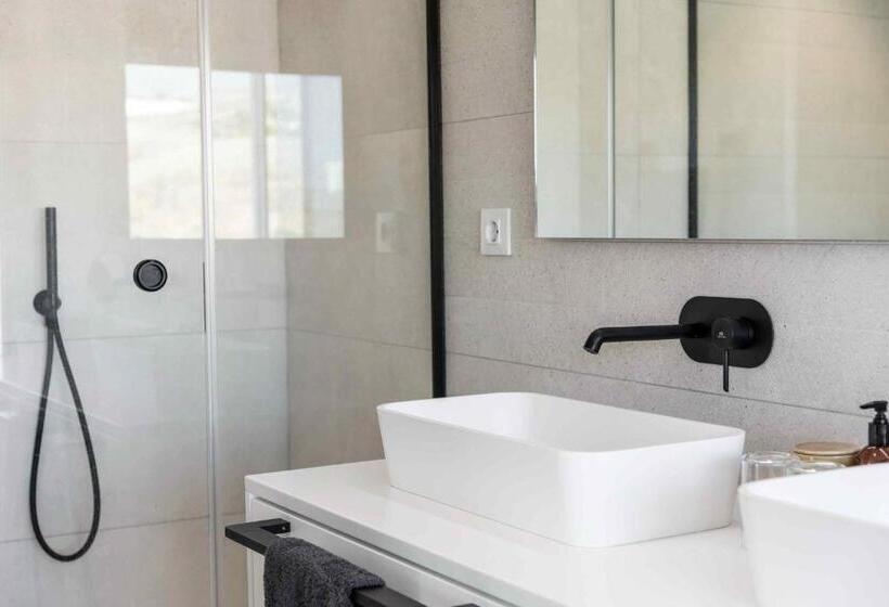 Karat Villa Balansa Rokabella