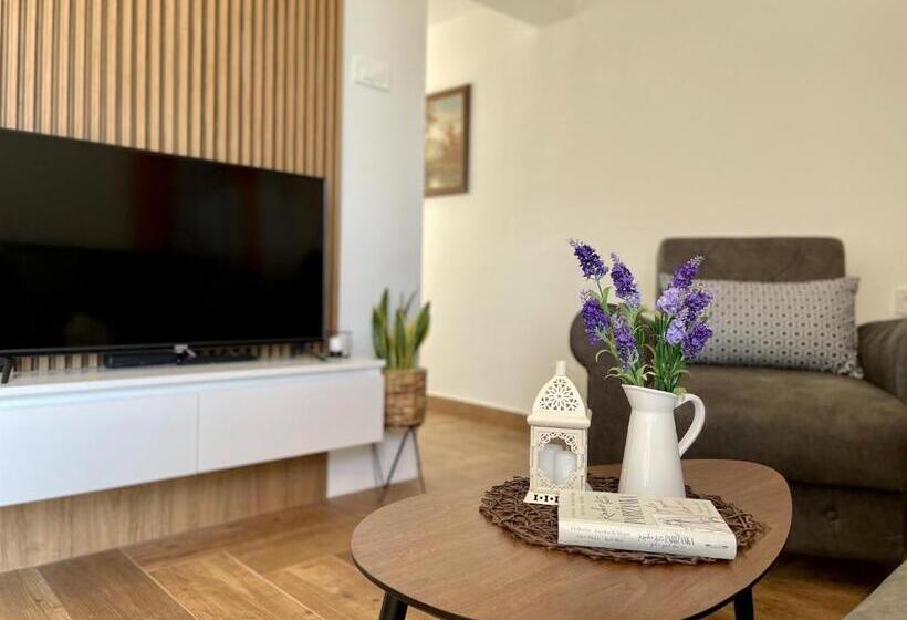 La Mer Apartments Kotor