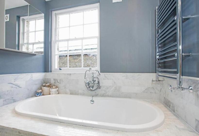 Marylebone Luxury 2 Bed Duplex With Terrace