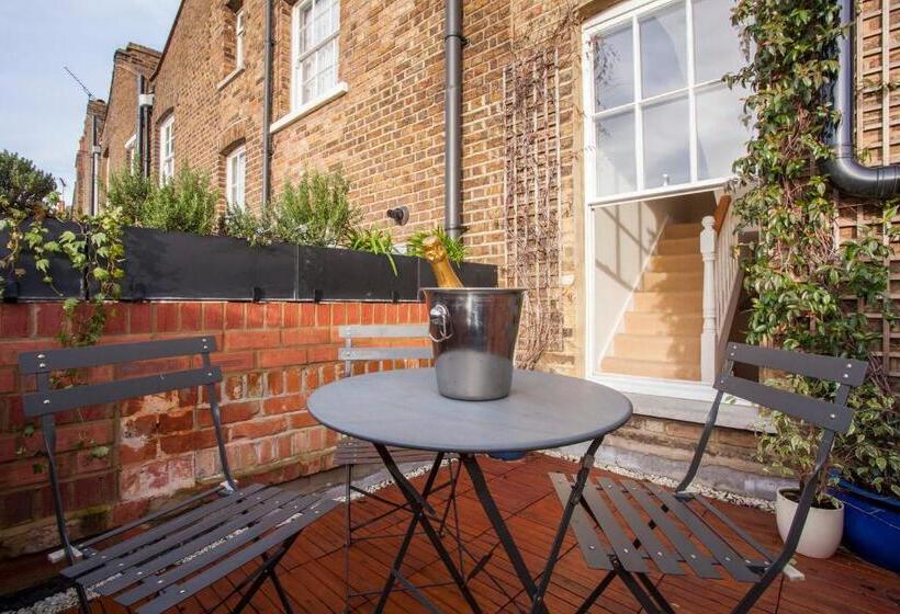 Marylebone Luxury 2 Bed Duplex With Terrace
