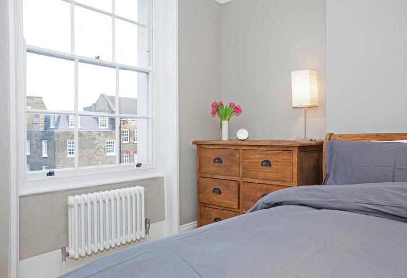 Marylebone Luxury 2 Bed Duplex With Terrace