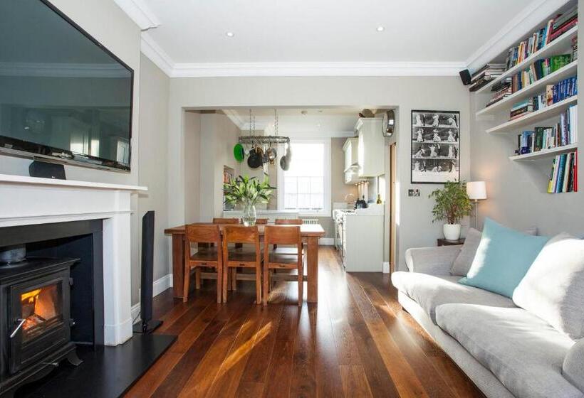 Marylebone Luxury 2 Bed Duplex With Terrace