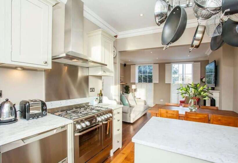 Marylebone Luxury 2 Bed Duplex With Terrace