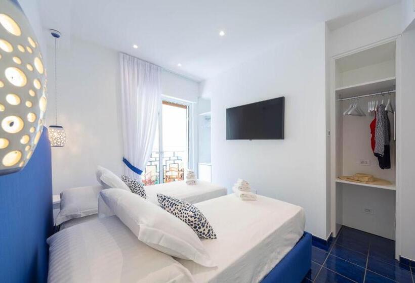 פנסיון 4blu Camere Marine