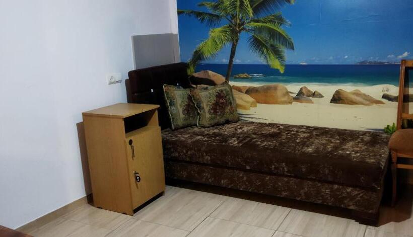 펜션 Asine Yerevan