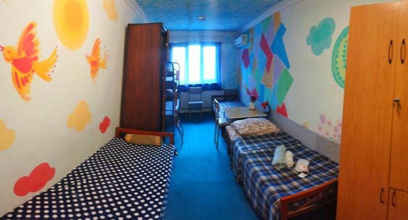 펜션 Asine Yerevan