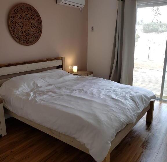 Пансион Moonlight Suite Arad צימר אור הירח, ערד