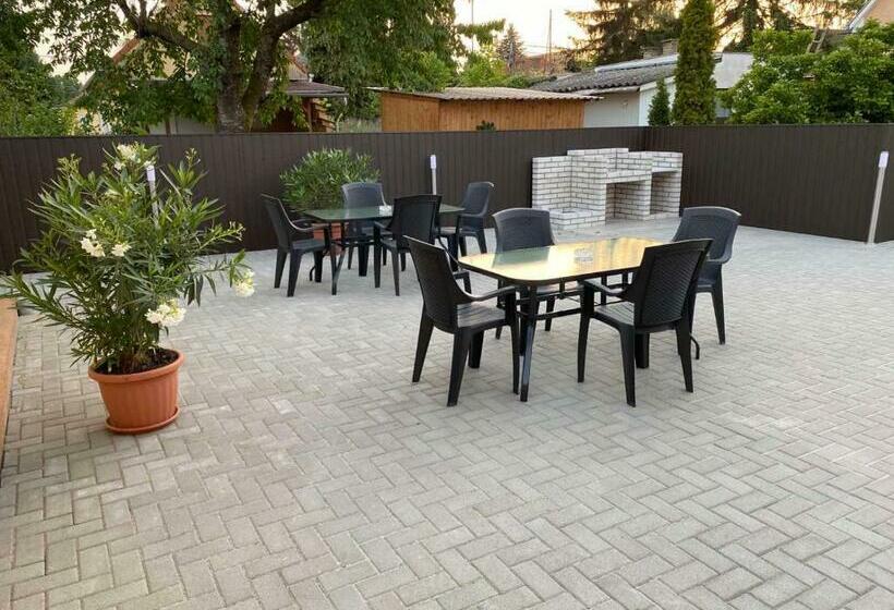 ペンション Napsugár üdülőház