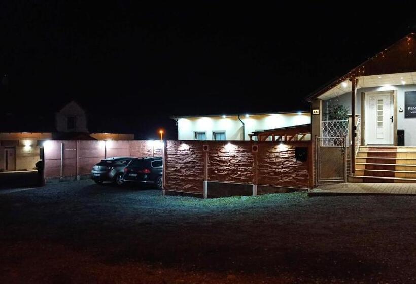 Пансион Penzion Forest 2