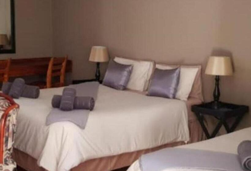 بنسيون Travellers Joy Guest House