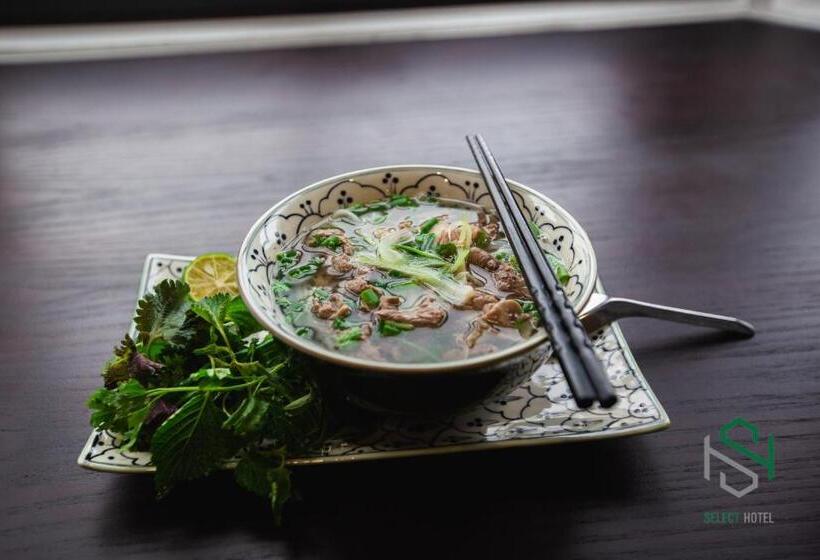 Selecthotel Hạ Long