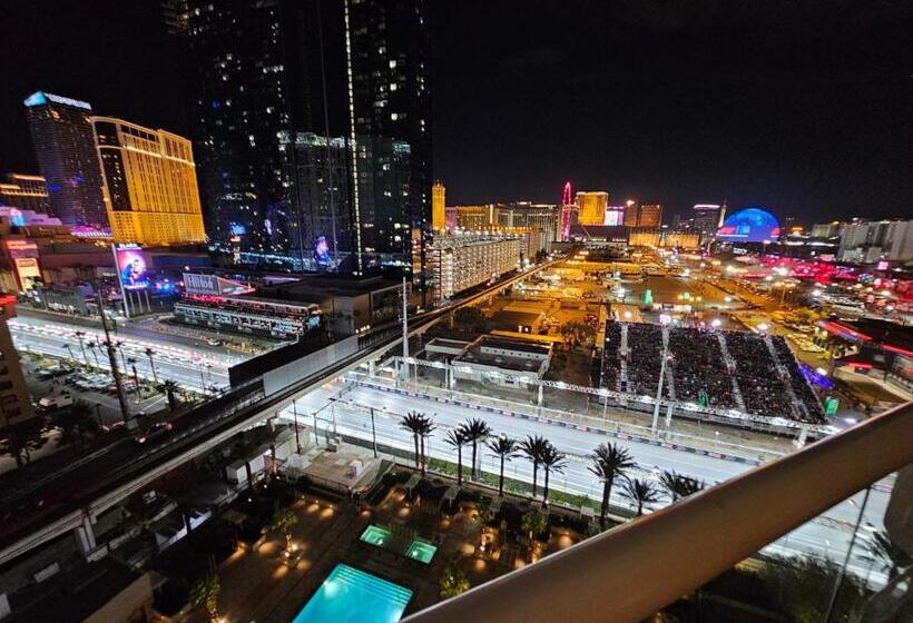 Strip & Sphere View   Separate Living Room   2 Full Bath   Full Kitchen   Balcony   900 Sqft   Mgm S