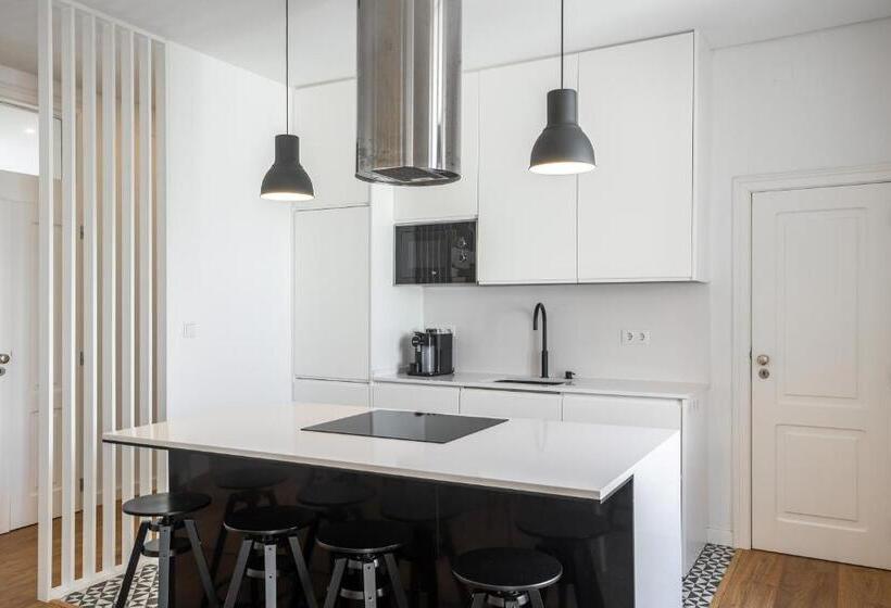 Trendy T.m Apartament By The River