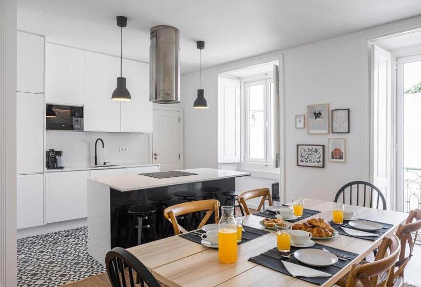 Trendy T.m Apartament By The River