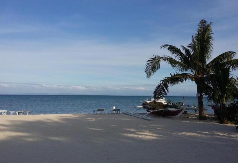 Aabana Beach & Watersport Resort