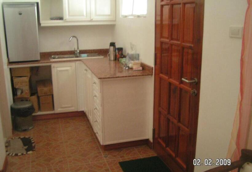 Aabana Beach & Watersport Resort