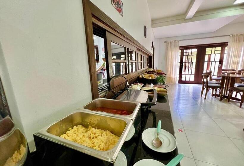 ユースホステル Pousada Battistella