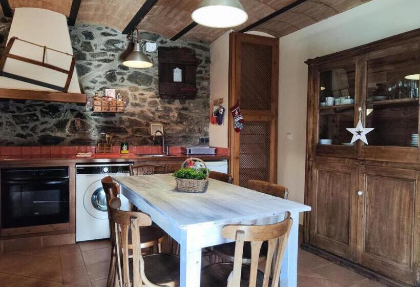 Allotjaments Cal Llarg