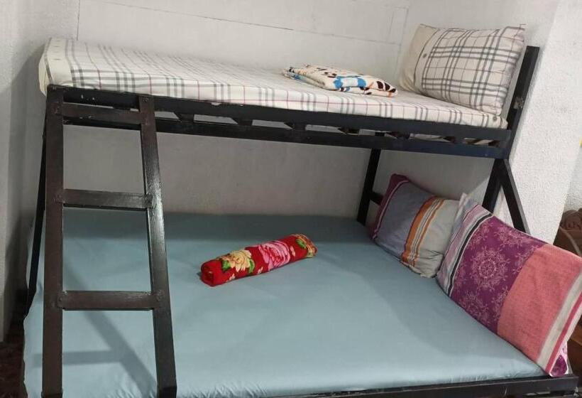 تختخواب و صبحانه Casa Sarmiento