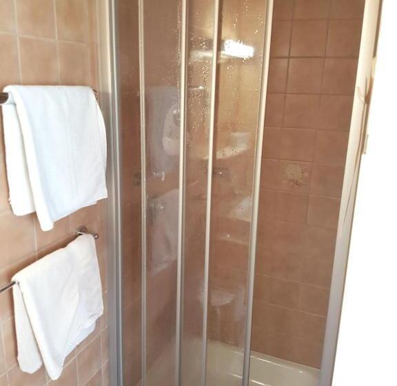 تختخواب و صبحانه Haus Gröblacher