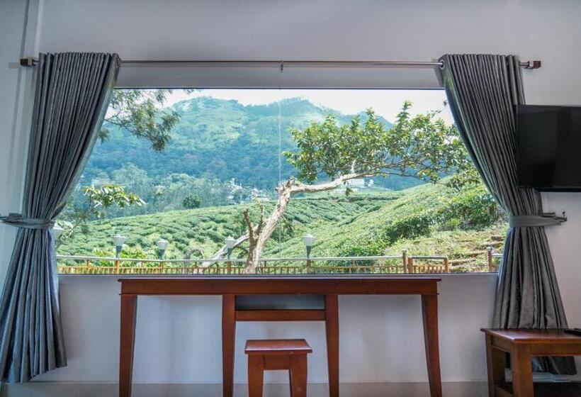 مبيت وإفطار Misty Bush Munnar