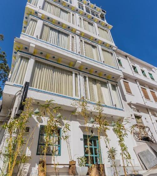 Bed and Breakfast Moustache Udaipur Luxuria