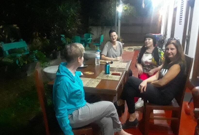 צימר Gold Sand Resort