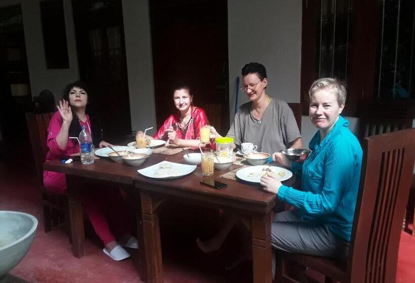 צימר Gold Sand Resort