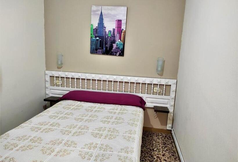 Casa Rural El Huerto Con Jardín