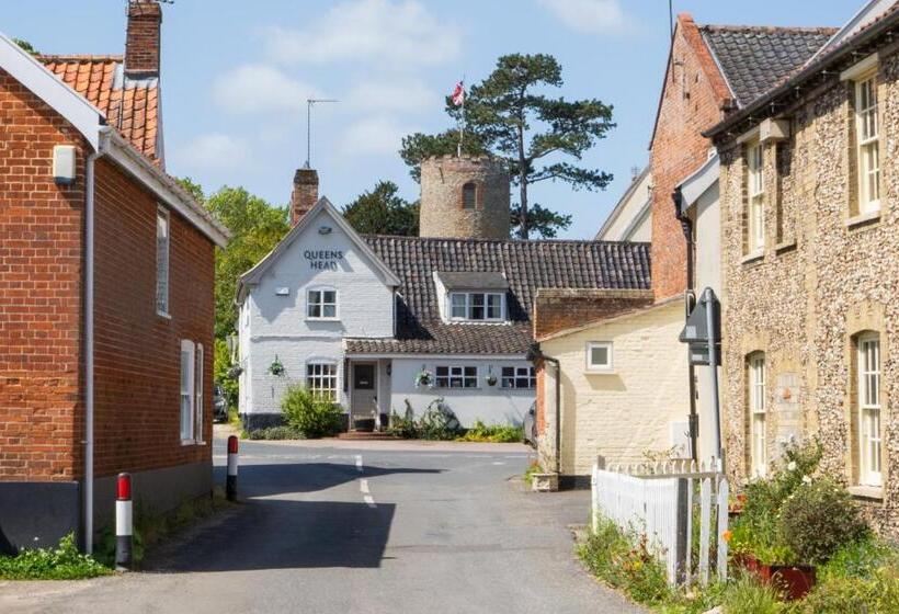 Hall Cottage Bramfield Suffolk