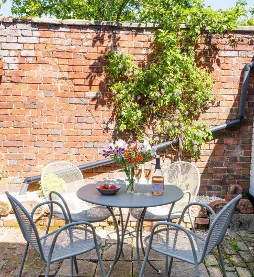 Hall Cottage Bramfield Suffolk