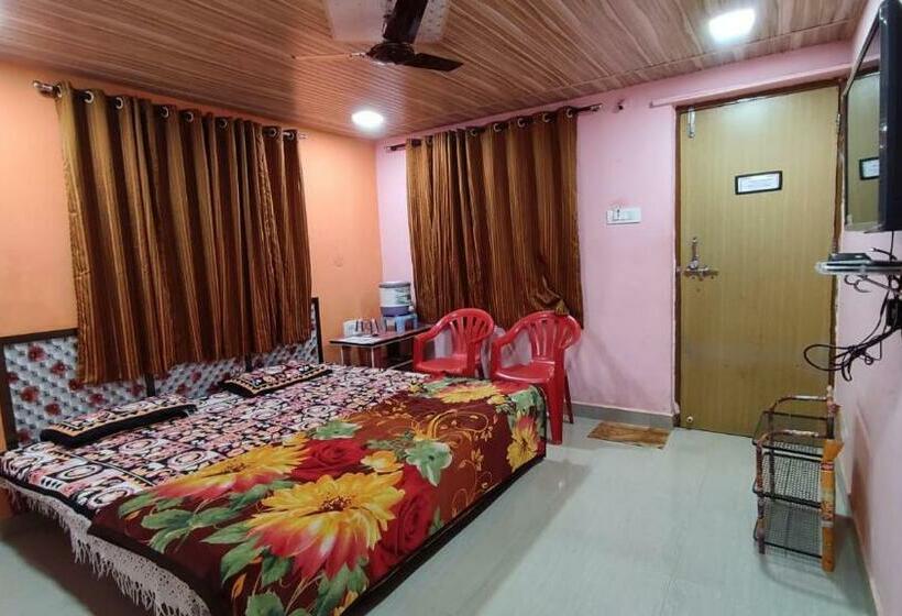 בית מלון כפרי Anita Niwas