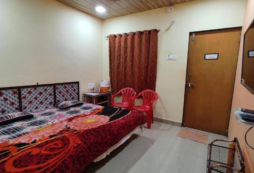 בית מלון כפרי Anita Niwas