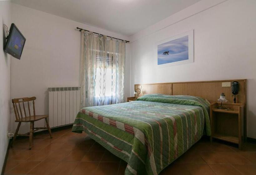 בית מלון כפרי Dafne