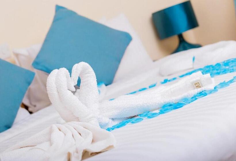 בית מלון כפרי Eden Vale