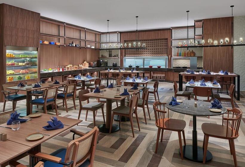 酒店 Four Points By Sheraton Desaru