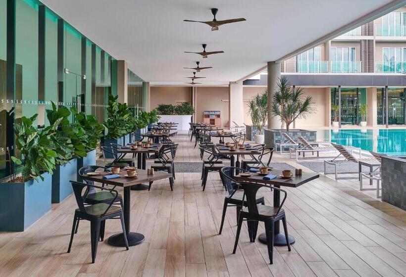 酒店 Four Points By Sheraton Desaru