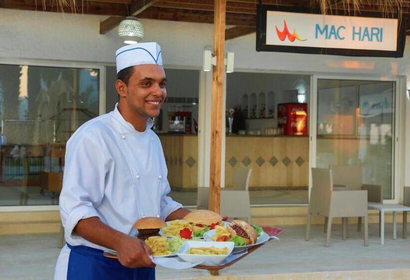 호텔 Hari Club Beach Resort