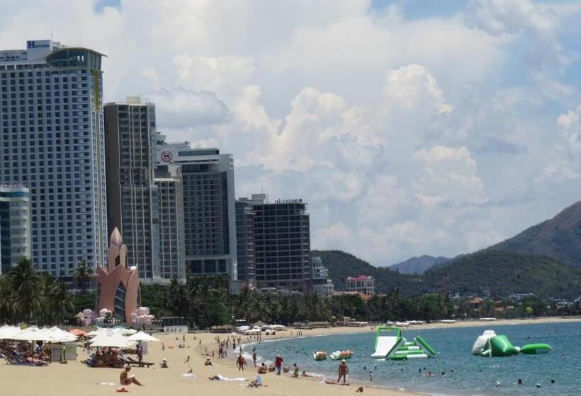 هتل Hồng Hạc Nha Trang