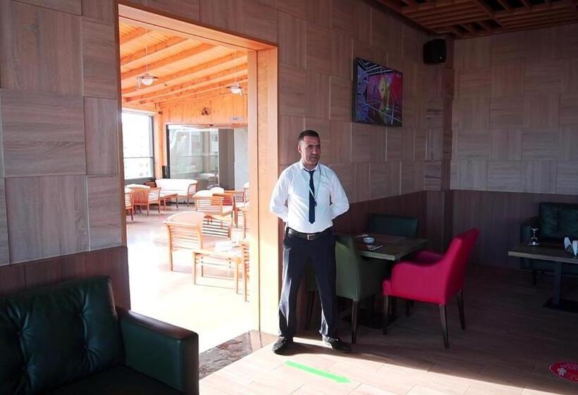 هتل Hôtel Volubilis Meknès