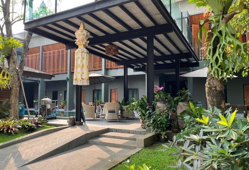 فندق Look At Home Lamphun