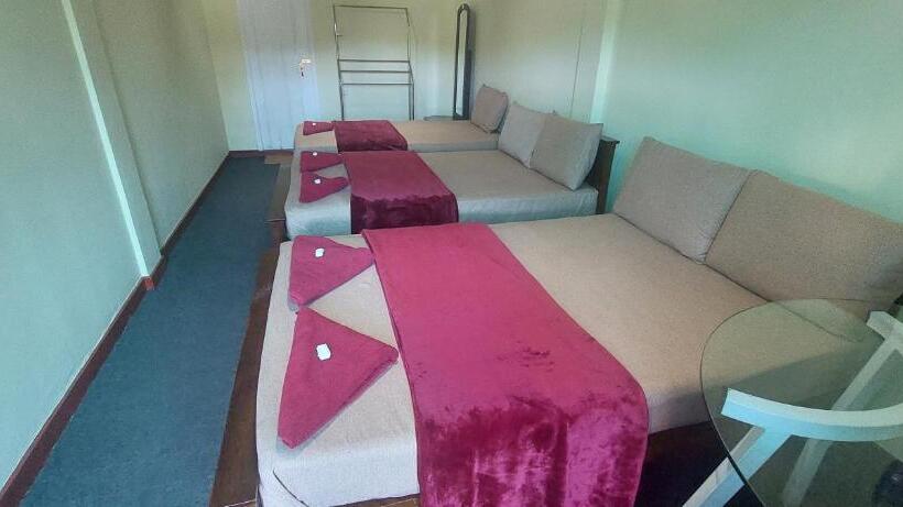 호텔 Natures Nuwaraeliya