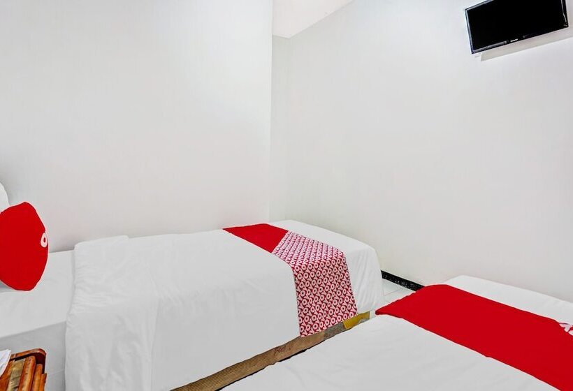 فندق Kalimantan Surabaya