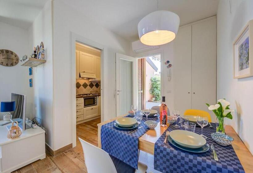 La Casa Accanto With Shared Pool   Happy Rentals