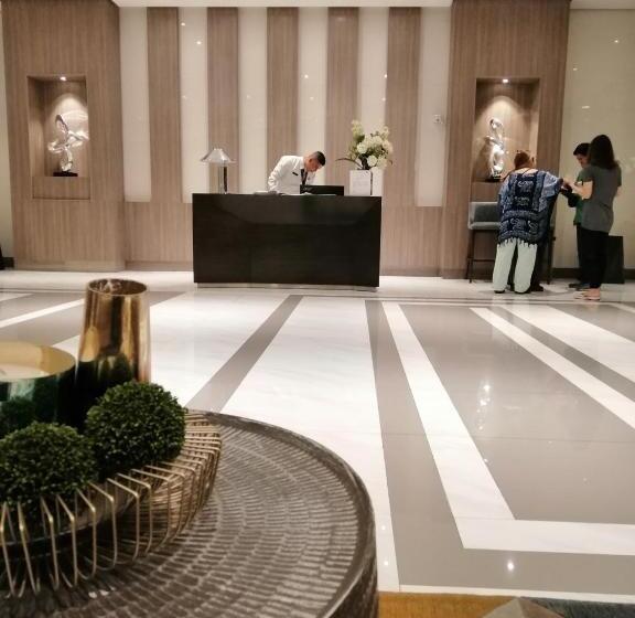 Modern And Cozy Studio Near Airport Terminal 3