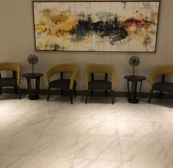 Modern And Cozy Studio Near Airport Terminal 3