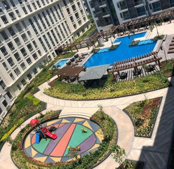 Modern And Cozy Studio Near Airport Terminal 3